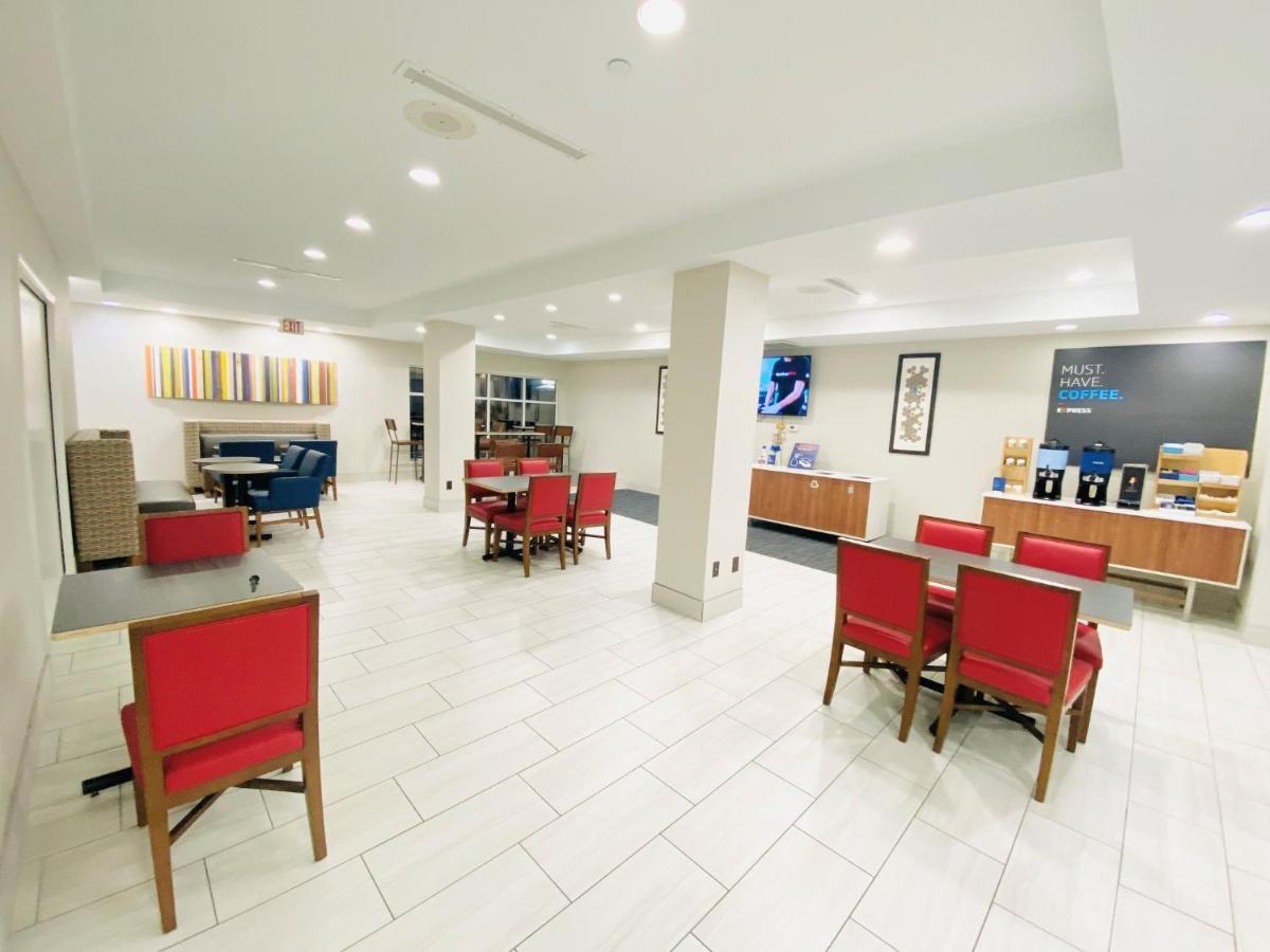 Holiday Inn Express & Suites Houston East - Baytown, An Ihg Hotel Kültér fotó